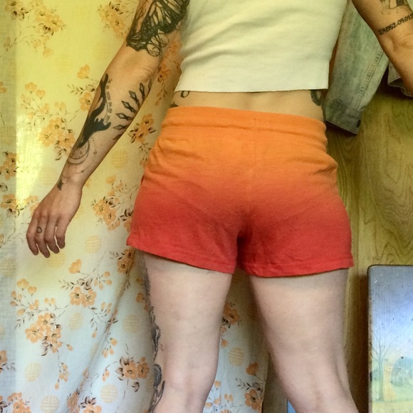 Nike ombré shorts - Picture 3 of 5